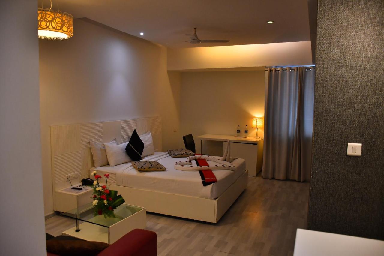 Hotel Vijay Parkinn, Gandhipuram, Κοϊμπατόρε Εξωτερικό φωτογραφία